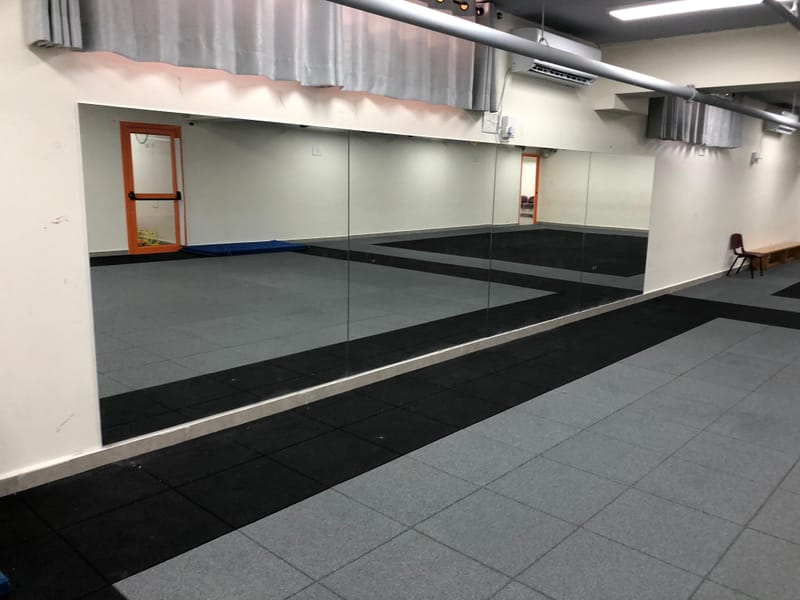 שילוב של עיצוב, איכות ובידוד מושלם