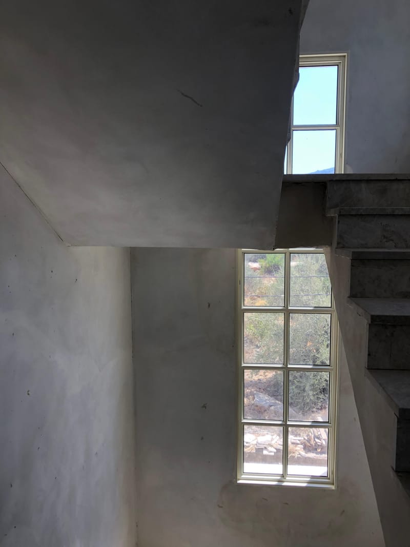 שילוב של עיצוב, איכות ובידוד מושלם