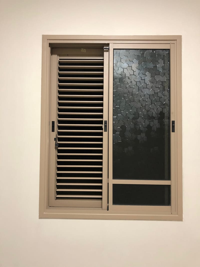 שילוב של עיצוב, איכות ובידוד מושלם