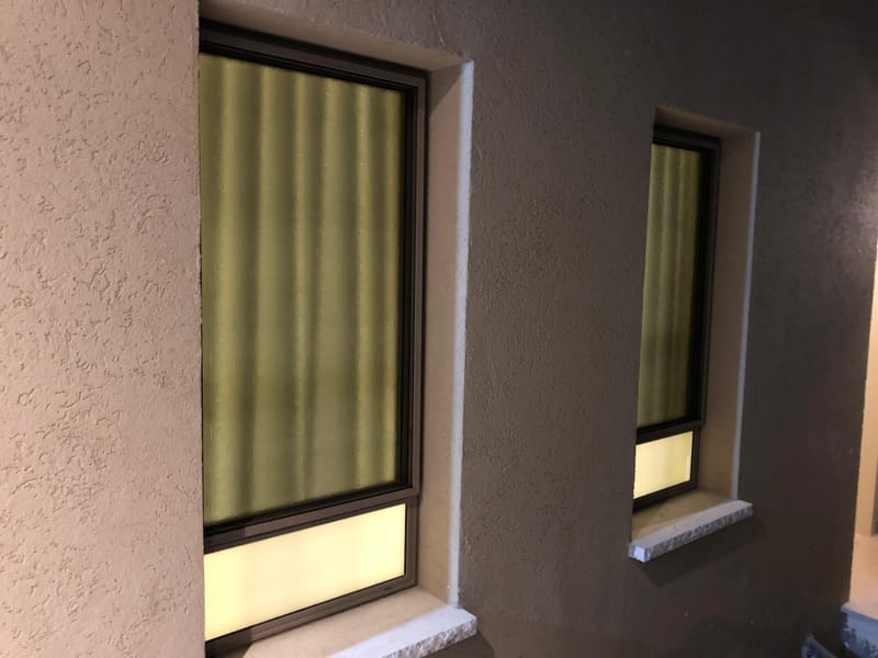 שילוב של עיצוב, איכות ובידוד מושלם