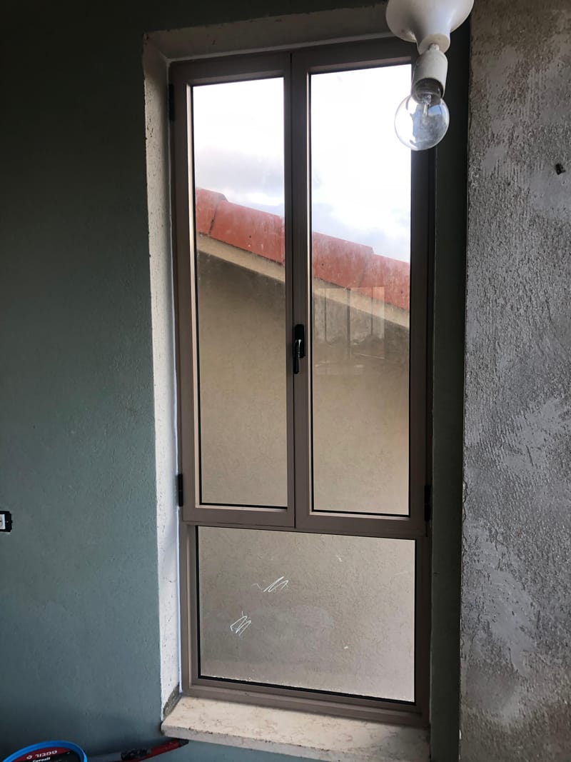 שילוב של עיצוב, איכות ובידוד מושלם