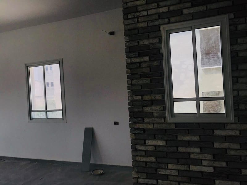 שילוב של עיצוב, איכות ובידוד מושלם