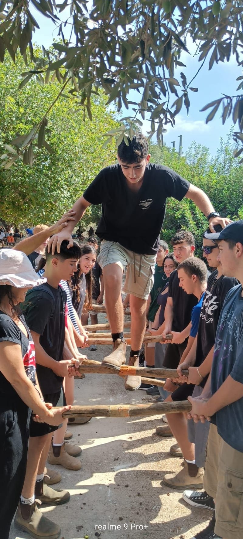 קסם האלקטרון הנאה והנעה לפעולה