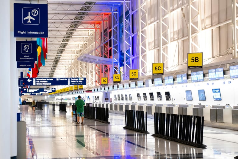 Accueil à l'aéroport