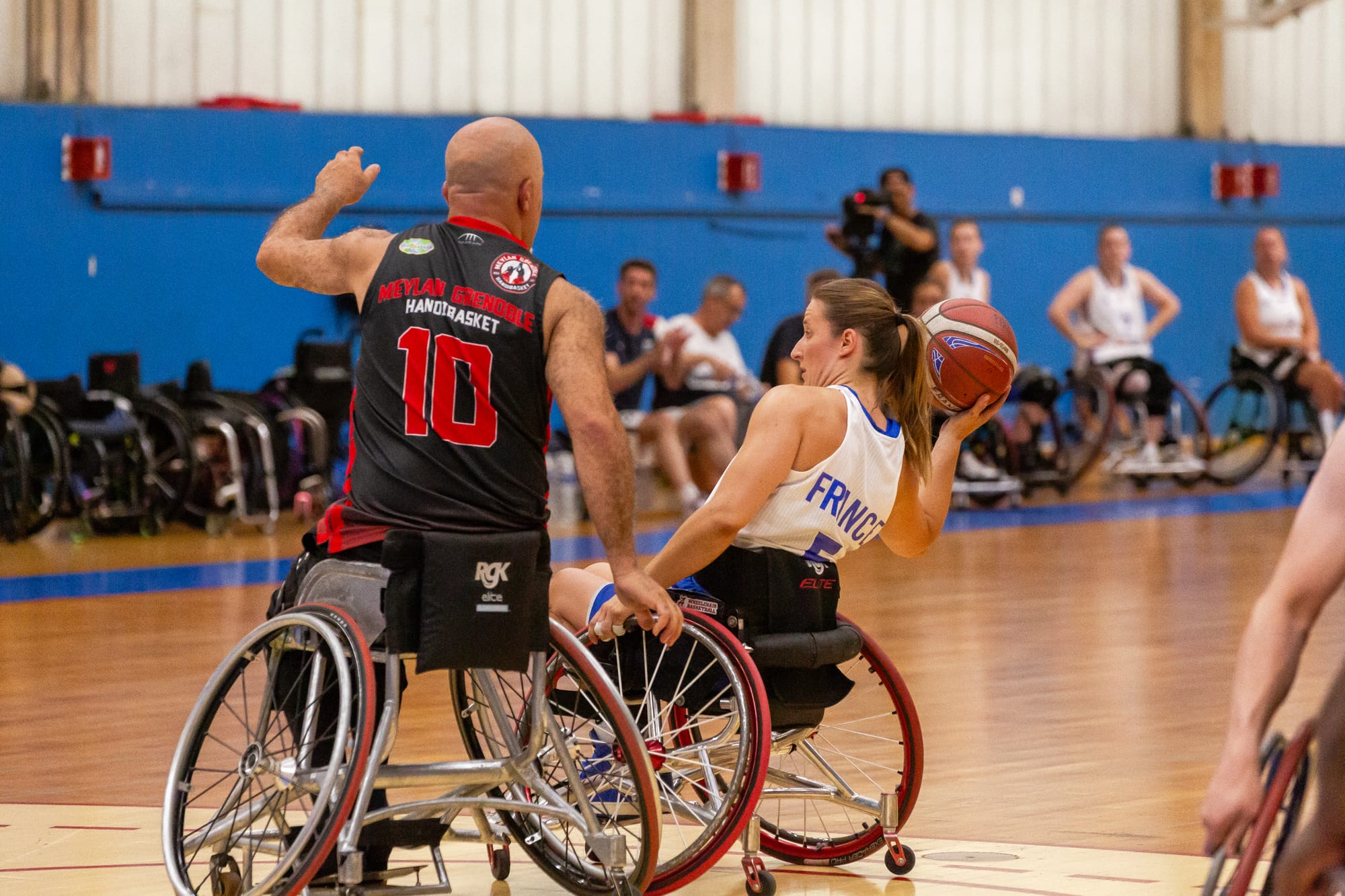 Découvrir le Basket Fauteuil autrement : un atelier ludique, inclusif et accessible à tous