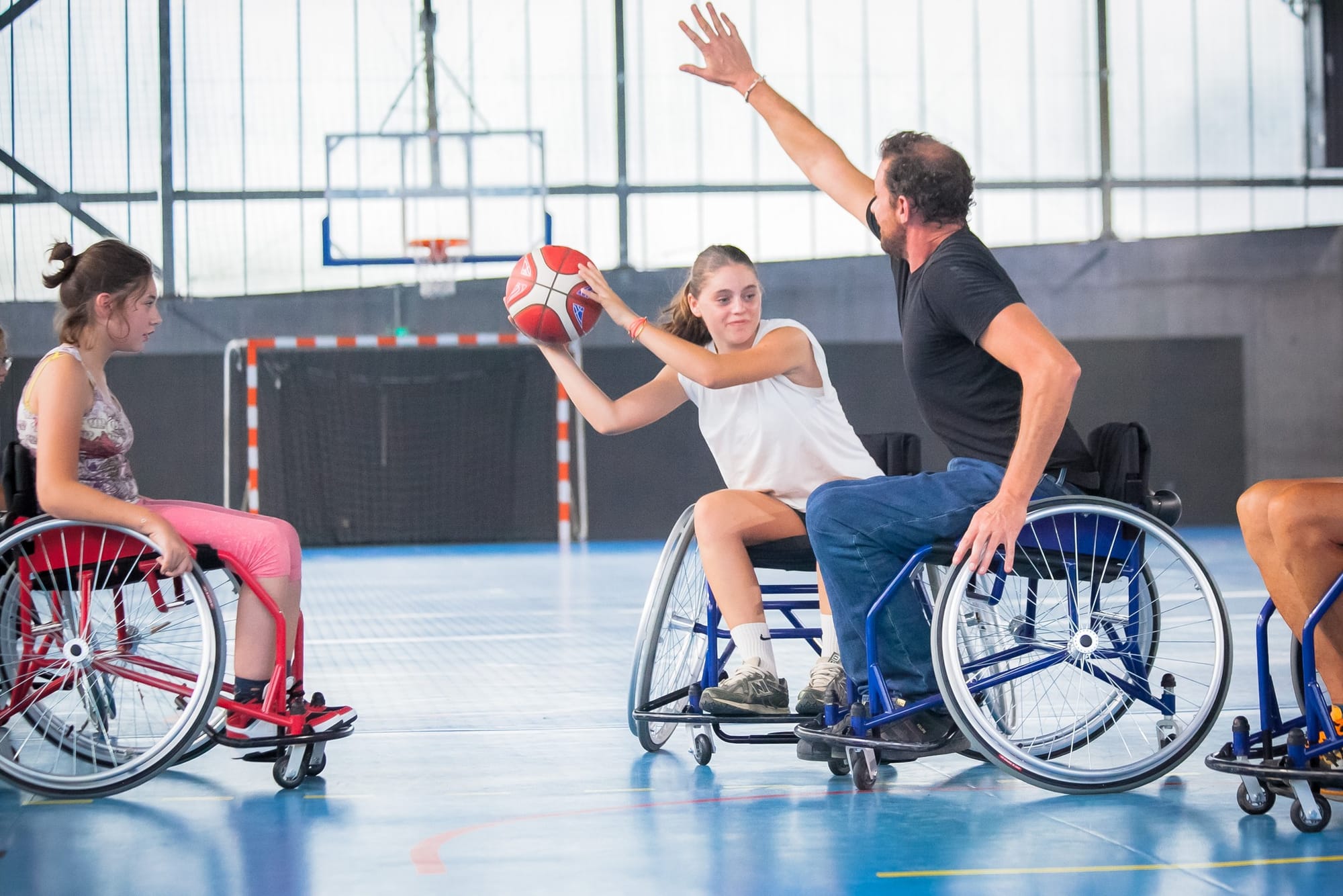 Handicap, matériel adapté, fauteuil roulant et sport en Corse : trouvez ce qu’il vous faut avec Corsica Sensi Handicap