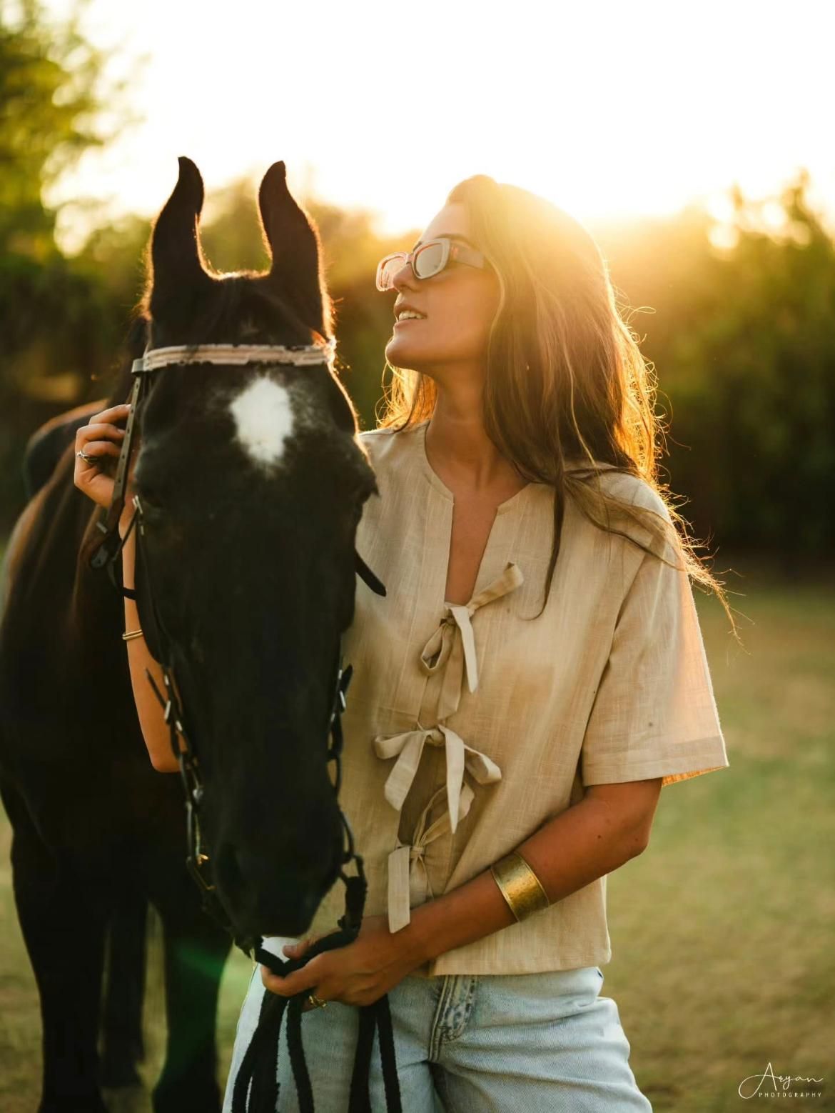 טרנדים באופנה צנועה לשנה הקרובה: כך תיראי עדכנית בלי להתפשר על נוחות וטבעיות