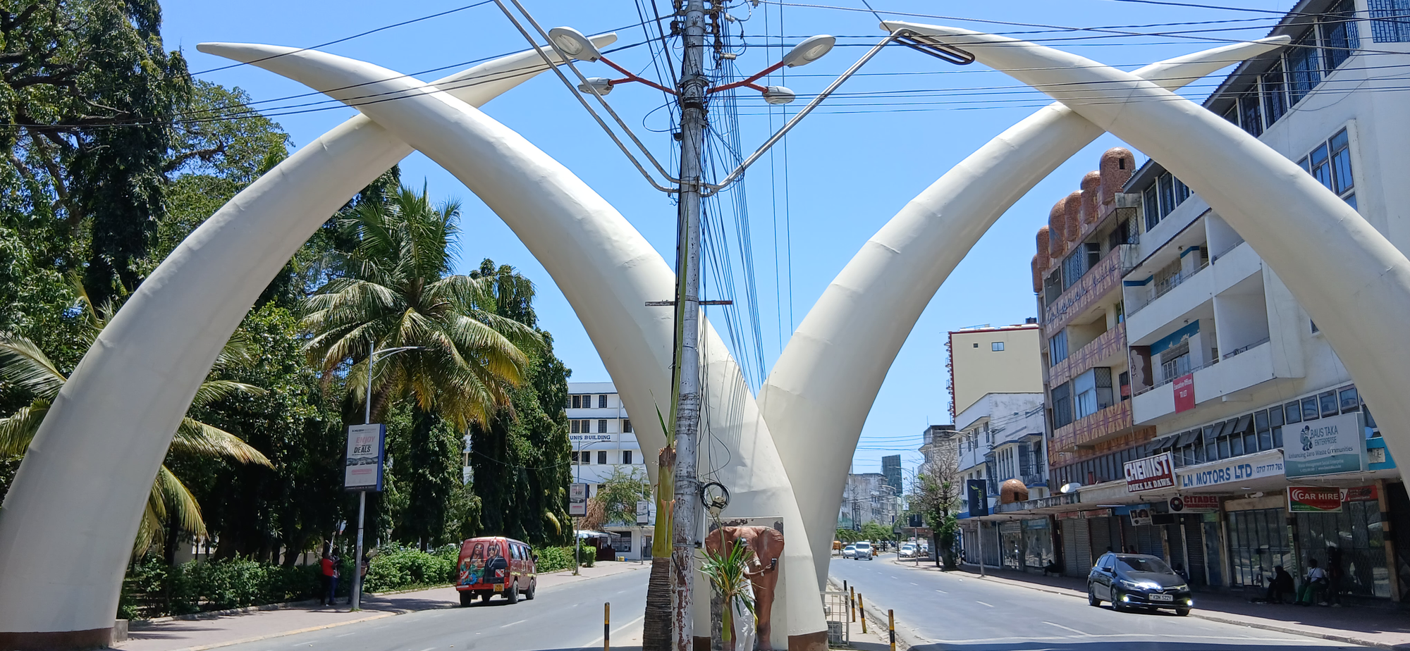 MOMBASA FULL DAY PRIVATE TOUR AND EXCURSIONS FROM DIANI / MOMBASA