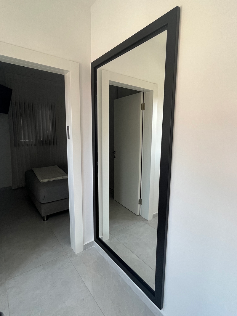 ריהוט דקורטיבי