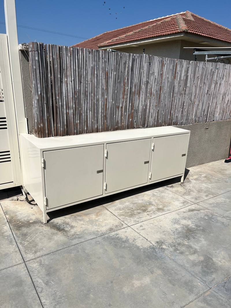 ריהוט דקורטיבי