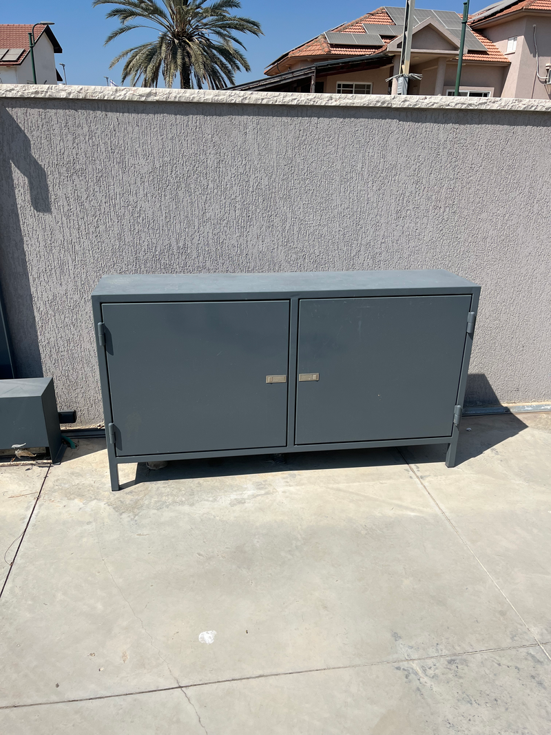 ריהוט דקורטיבי