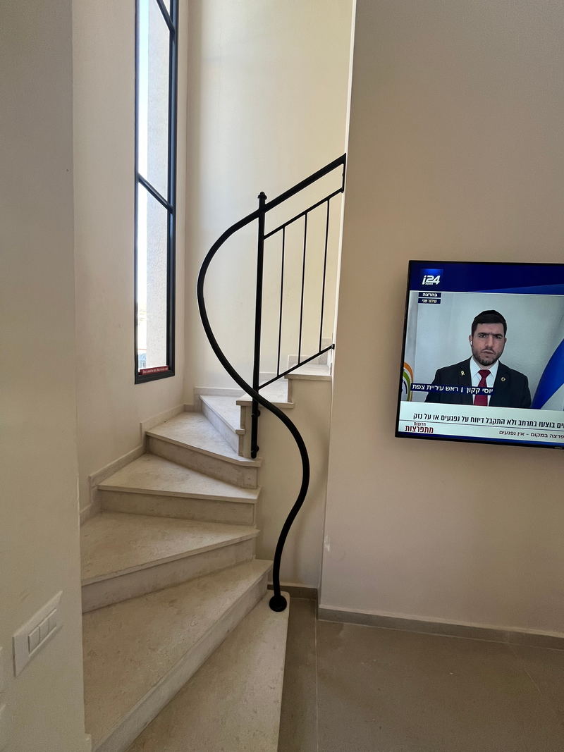 ריהוט דקורטיבי