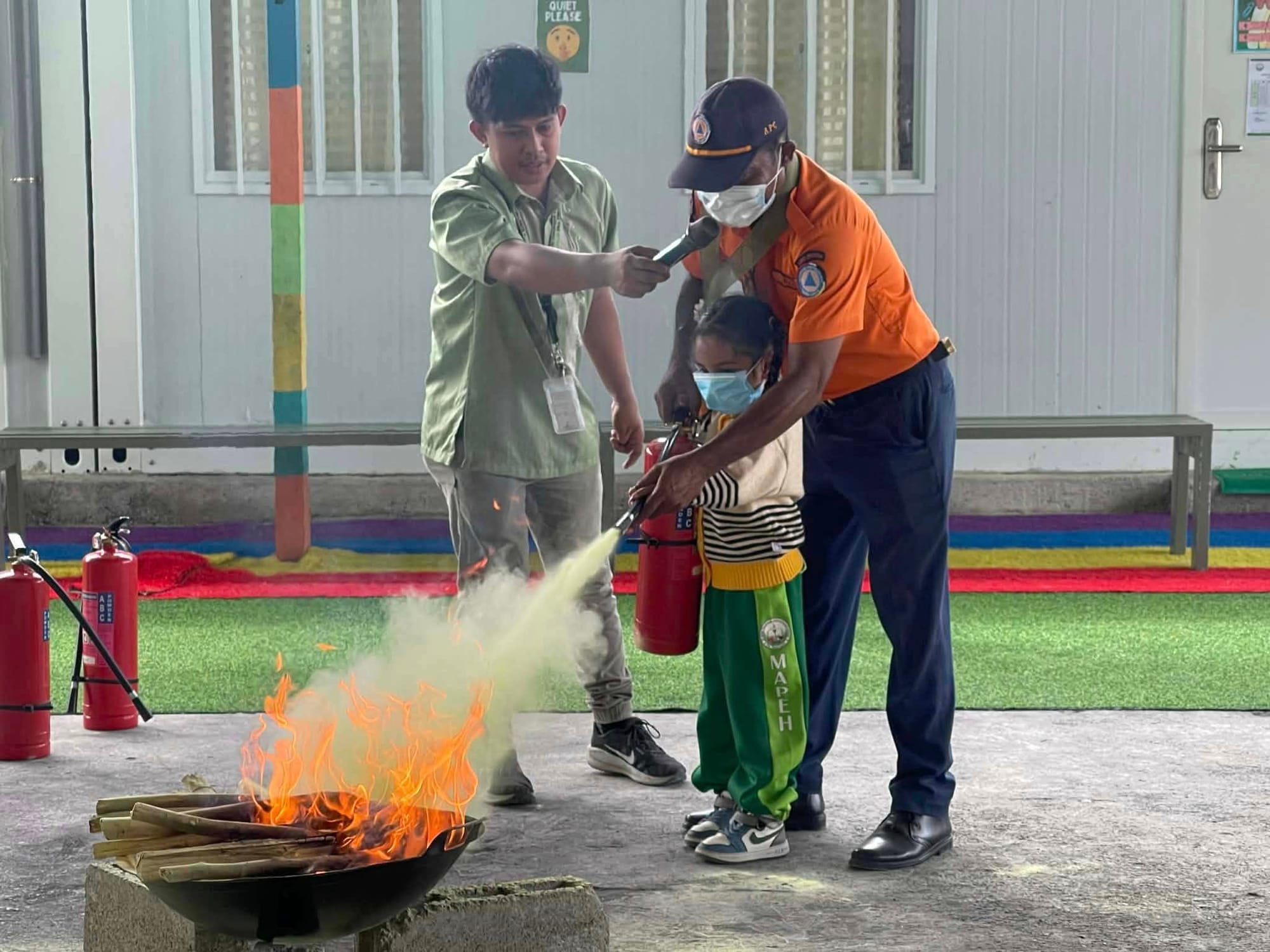 Little Heroes in Action: Learning Safety with Courage 🚸🔥