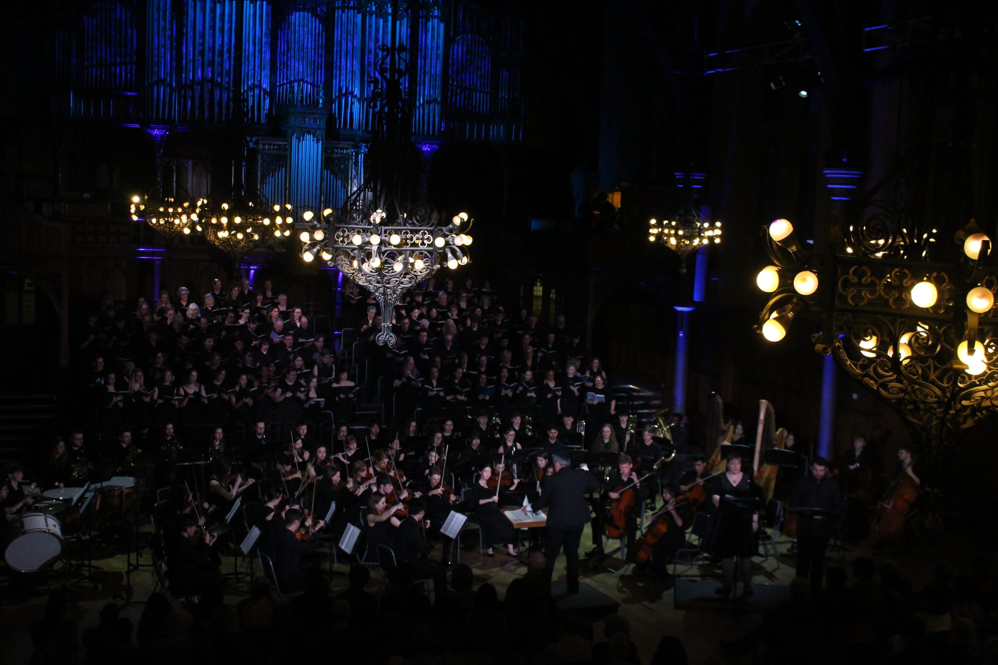 Performing mass works with Manchester University