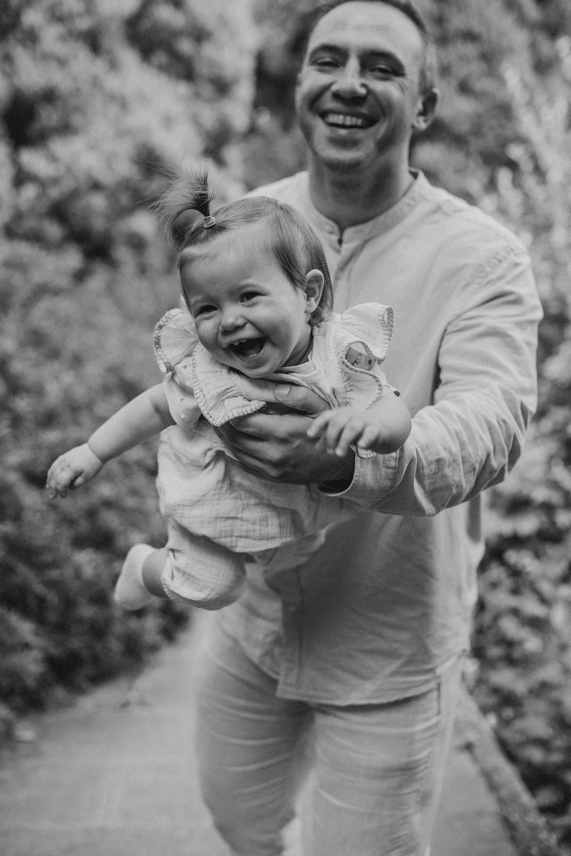 Momente, die nie wiederkehren – Lachen, Spiel und erste Entdeckungen in jedem Bild