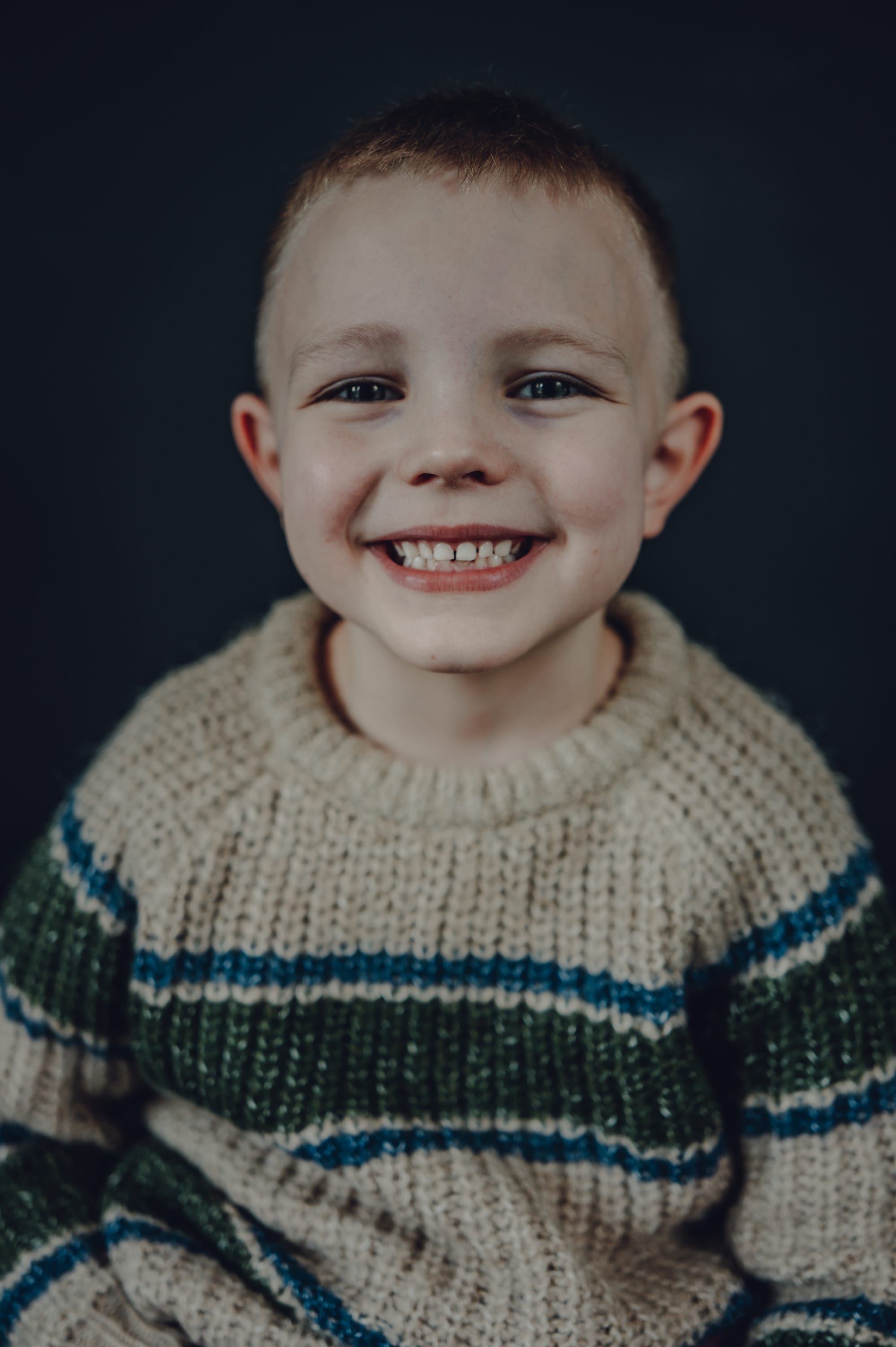 Momente, die nie wiederkehren – Lachen, Spiel und erste Entdeckungen in jedem Bild