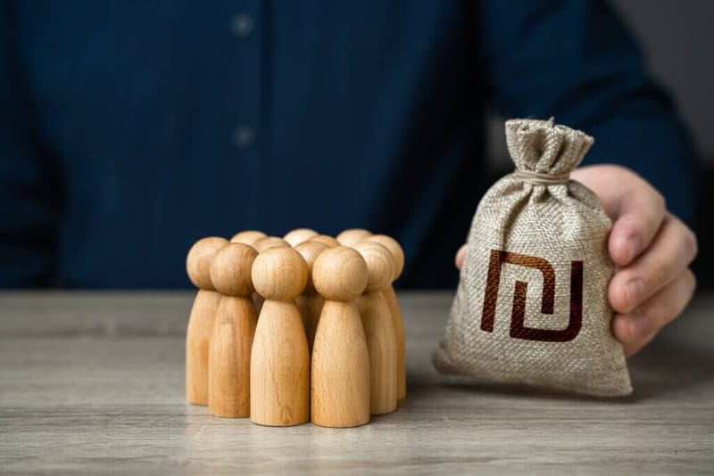 קרנות כספיות מתחדשות: מהפכה בניהול כסף נזיל או גימיק רגולטורי זמני?