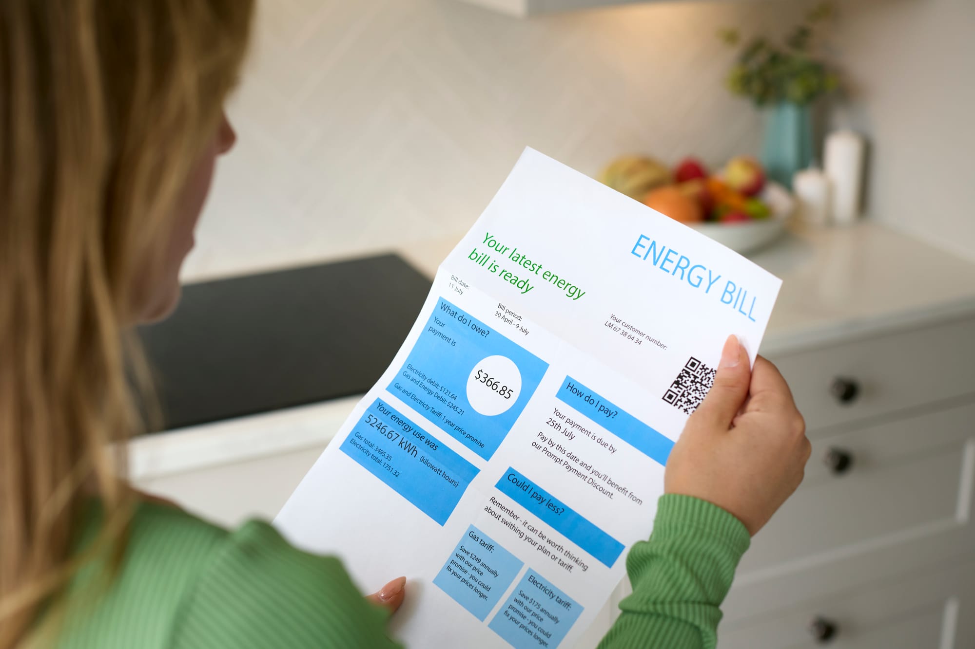 Cambio Intestatario Luce e Gas: Come Funziona, Costi, Tempi e Differenza tra Voltura e Subentro