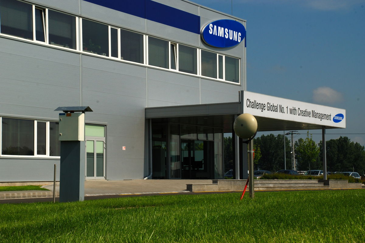 A Samsung Magyarország fokozza a biztonsági előírásokat