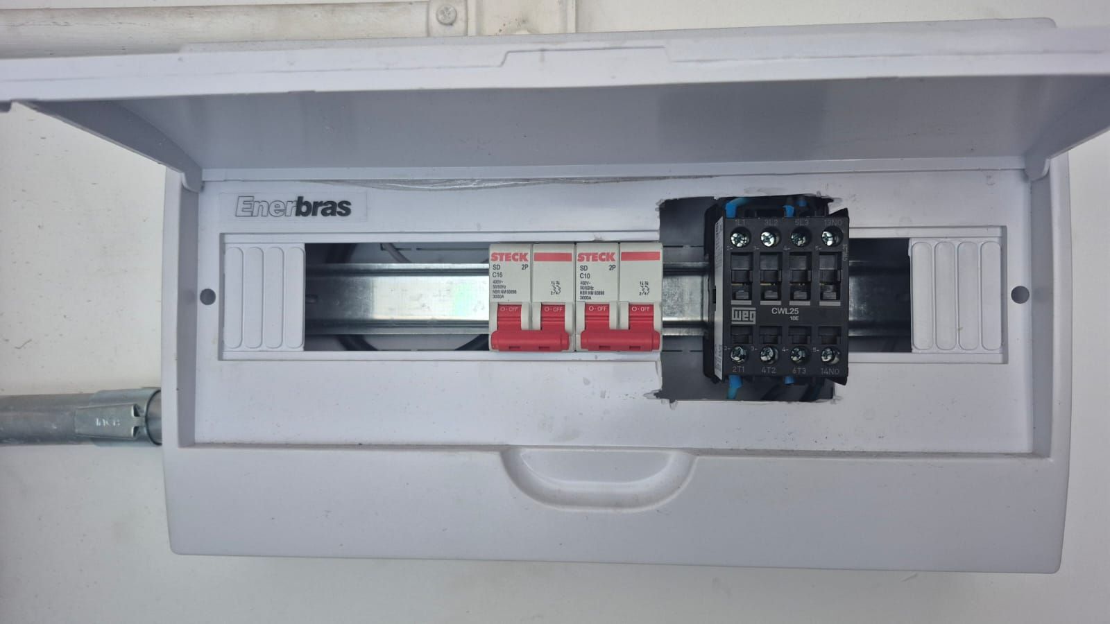 Instalação de Contator