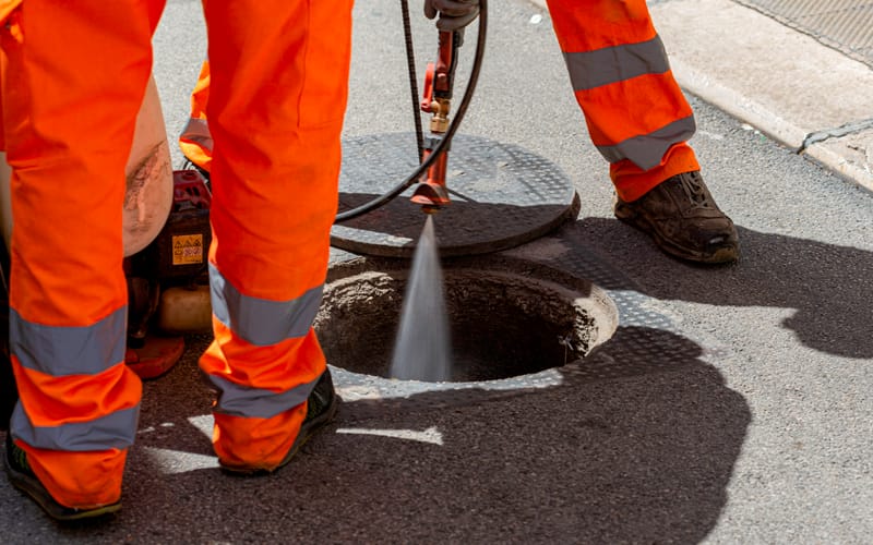 SERVIÇO DE DESENTUPIMENTO