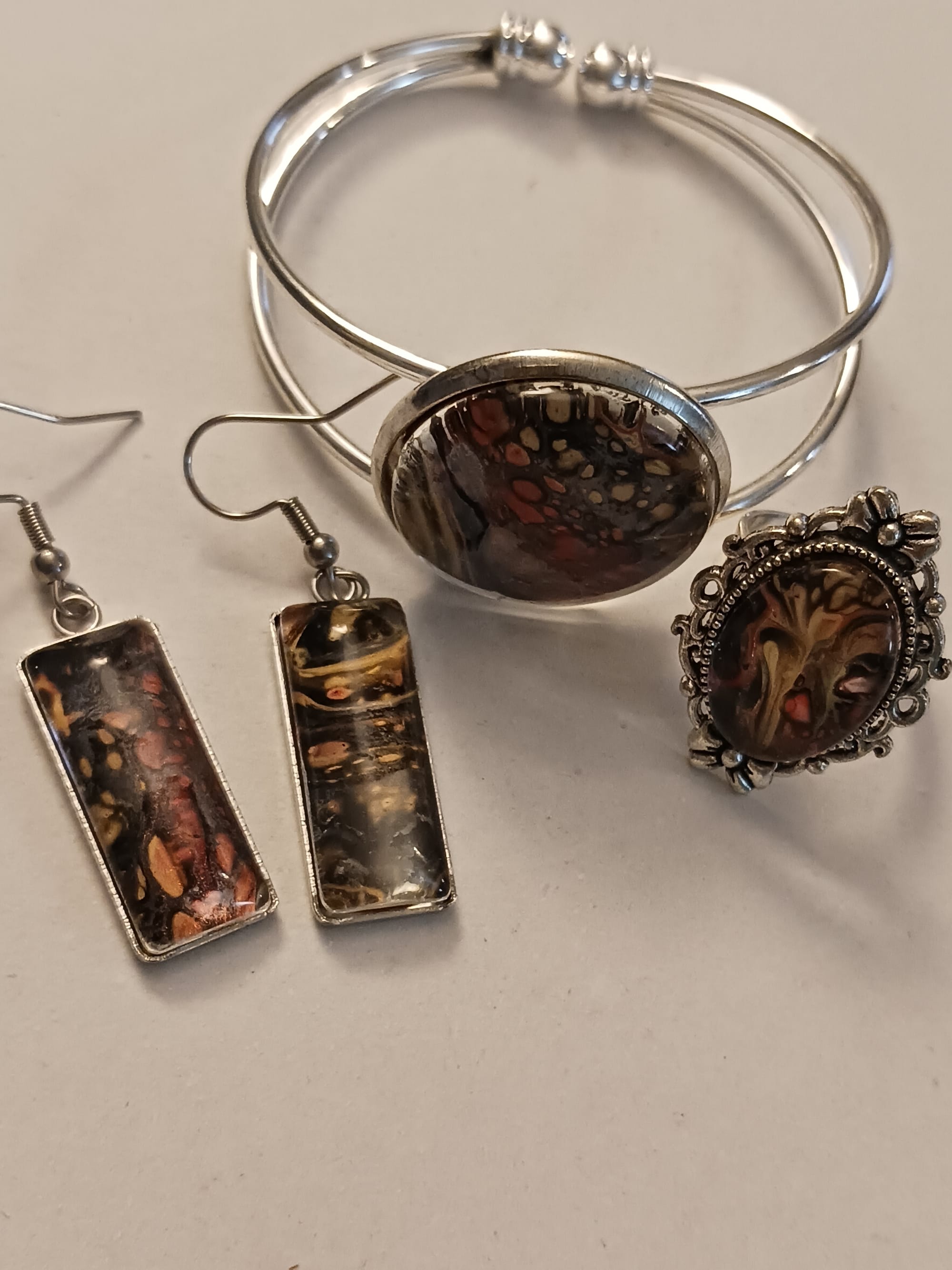 Bracelet, ring & earring set