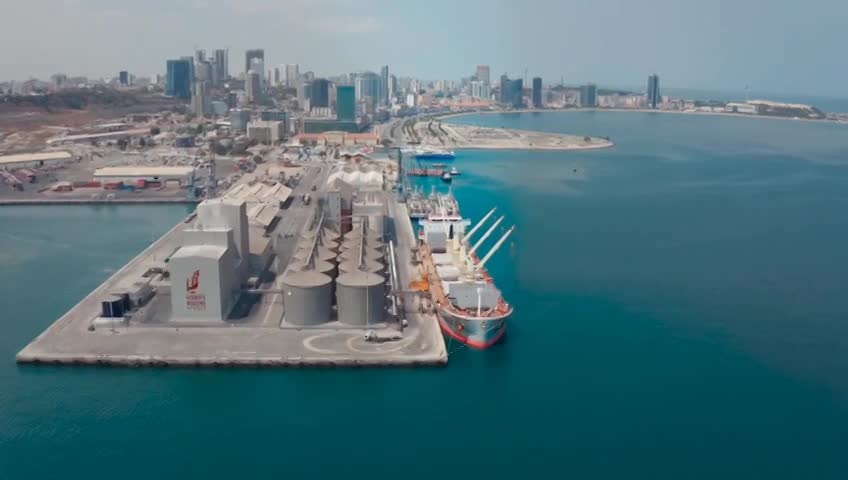 Porto de Luanda thumbnail
