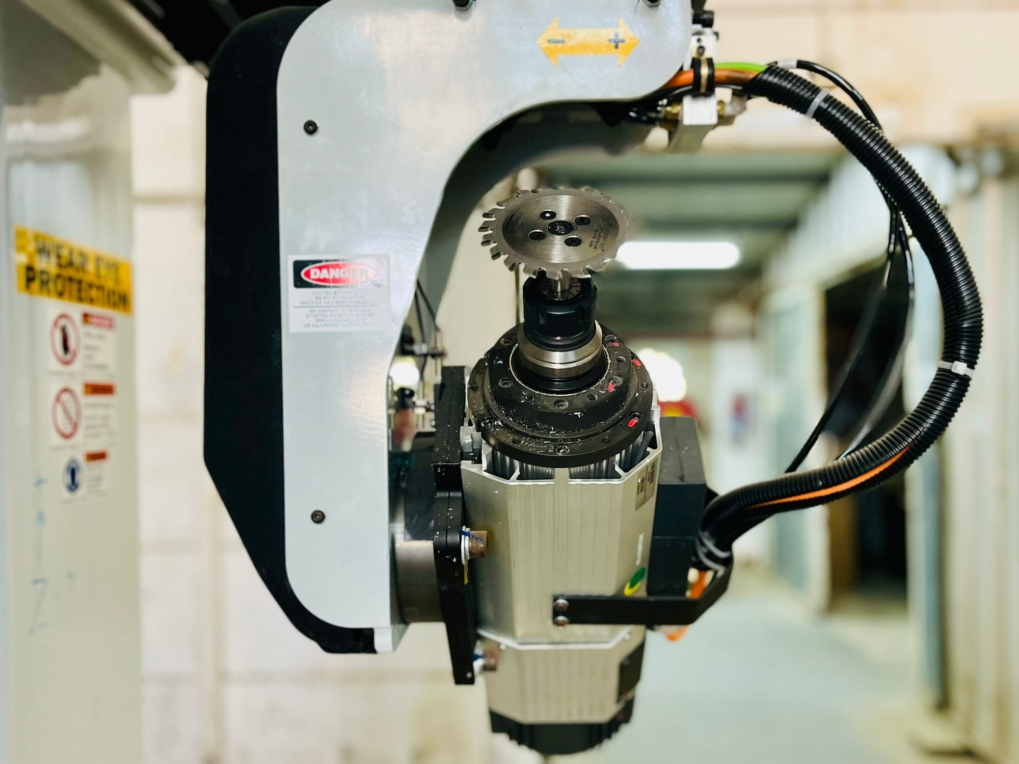 מכונת CNC