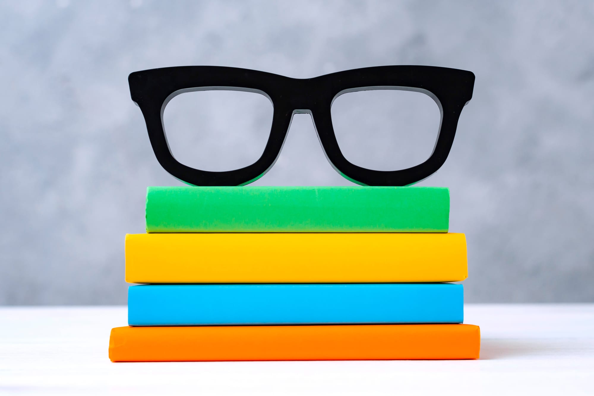 5 Reasons Eyeglasses with Magnetic Frames Are Perfect for Busy Lifestyles