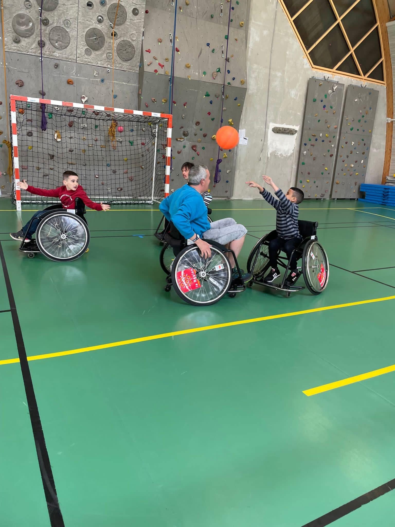 Sensibilisation aux handicaps