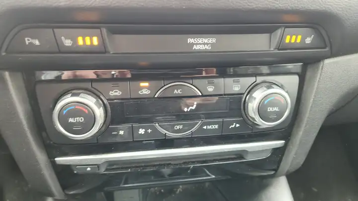 Tolles Fahrzeug wenige Laufleistung