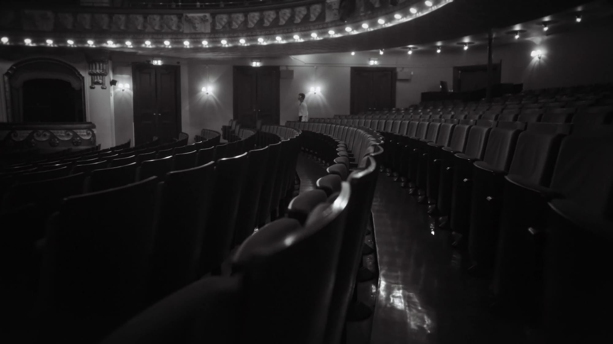 Masked Singer –  A Serious Break