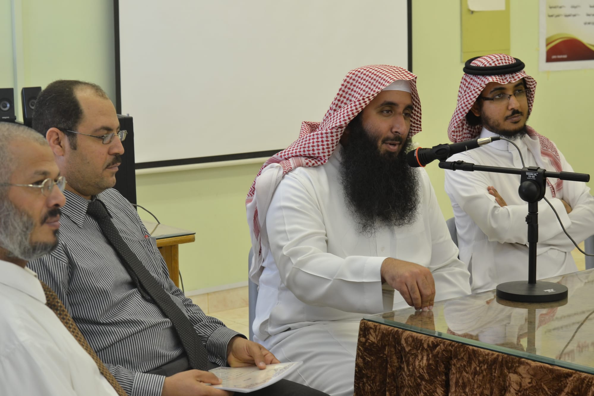وكيل شؤون الطلاب بمدارس دار العلوم الأهلية