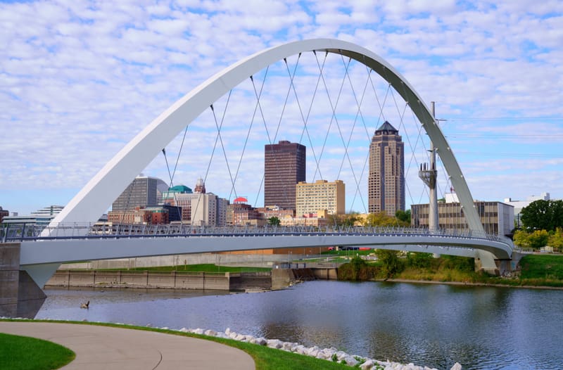 Affordable Car Rentals in Des Moines, IA