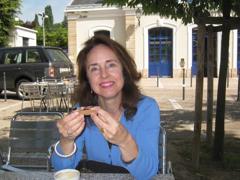 ABOUT Caroline Communications