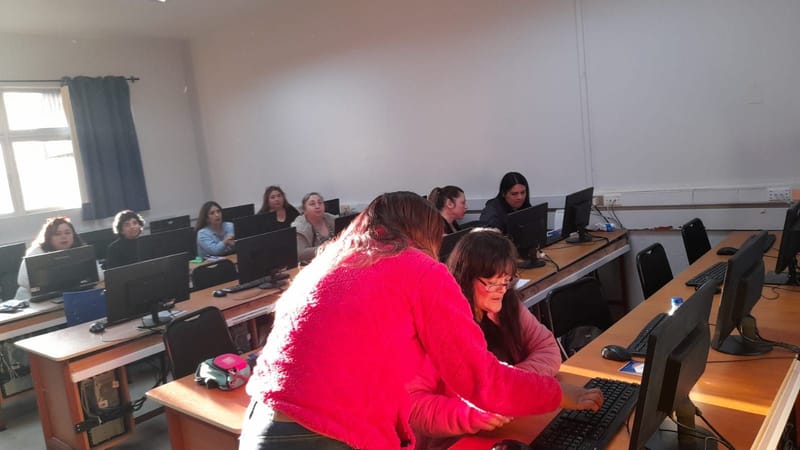 TALLER DE ALFABETIZACIÓN DIGITAL
