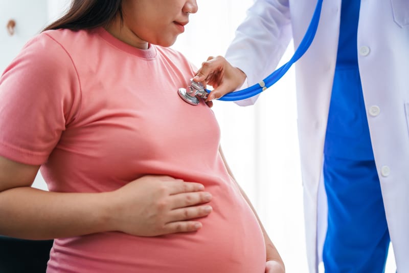 Osteopatia in Gravidanza: Il Tuo Benessere e Quello del Tuo Bimbo