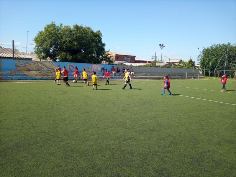 Escolinha de Futsal da Praça da Juventude abre vagas para crianças e adolescentes