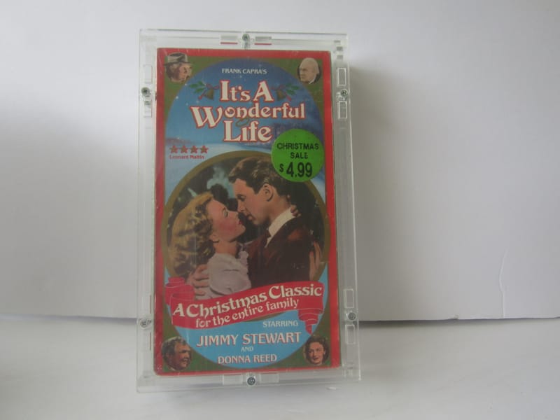 its a wonderful life -- jimmy steward  -donna reed  renewed 1990