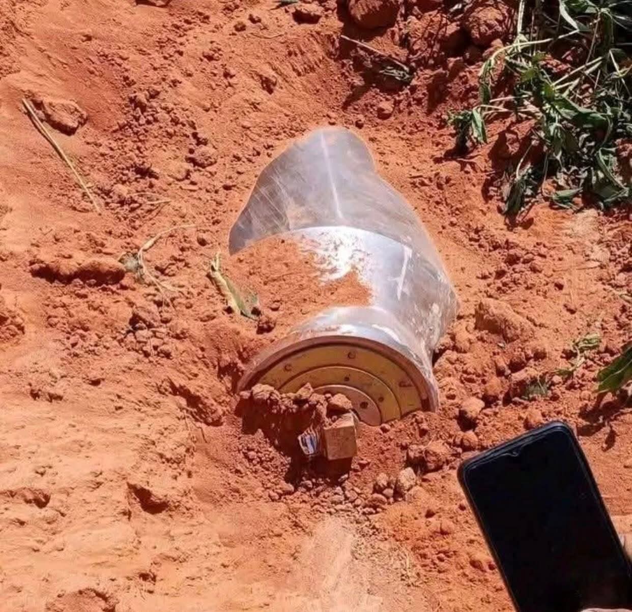 JABO TOWN, SOKOTO STATE – A community in northwestern Nigeria is navigating a tense and uncertain situation following the discovery of a second suspected explosive device, urging residents to exercise extreme caution while authorities investigate.