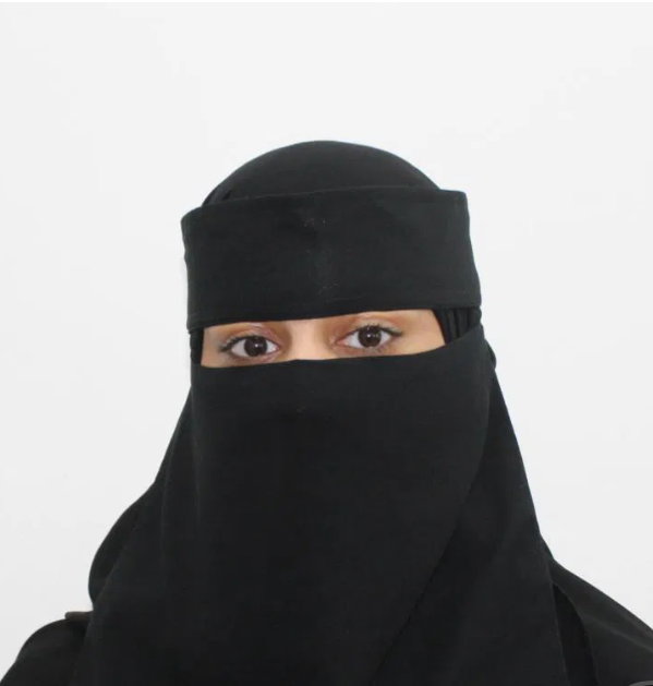 التسول الإلكتروني بين الإنسانية والخداع