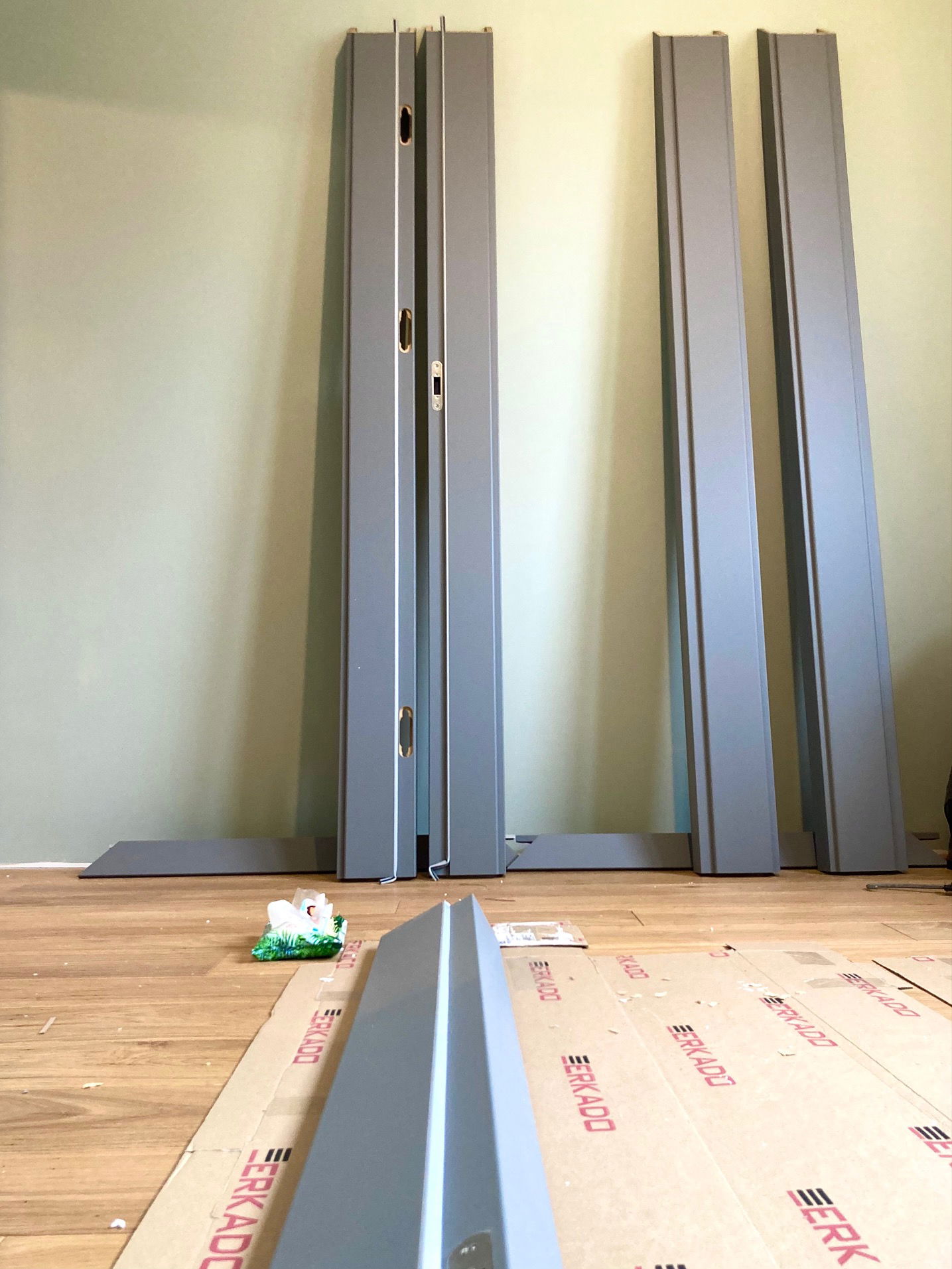 Montaż drzwi Erkado