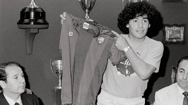 FÚTBOL – El día que D10S se hizo culé