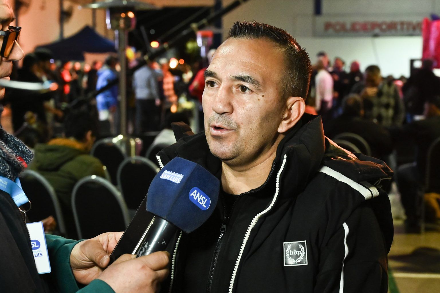 BOXEO – Omar Narváez: “Un chico más dentro del gimnasio, es un chico menos en la calle”