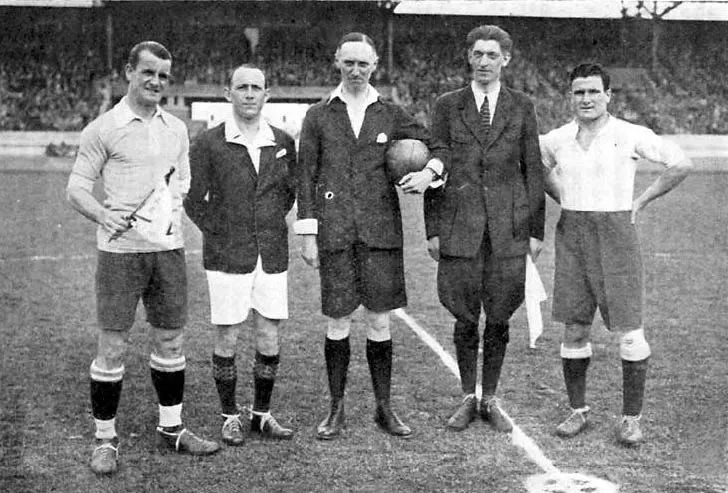 FÚTBOL – Argentina vs. Uruguay, el derby de selecciones más antiguo del mundo
