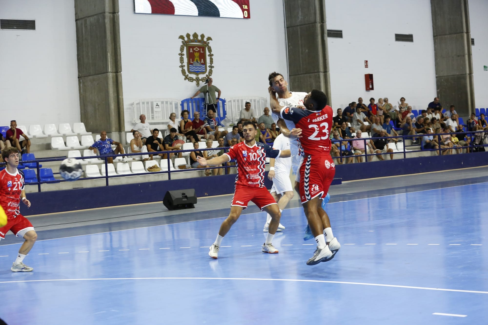 ​HANDBALL – El Alicante de Parker, subcampeón del torneo de su ciudad