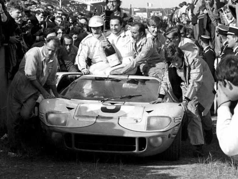 24 HS DE LE MANS 1968 – El cambio a última hora que generó un triunfo