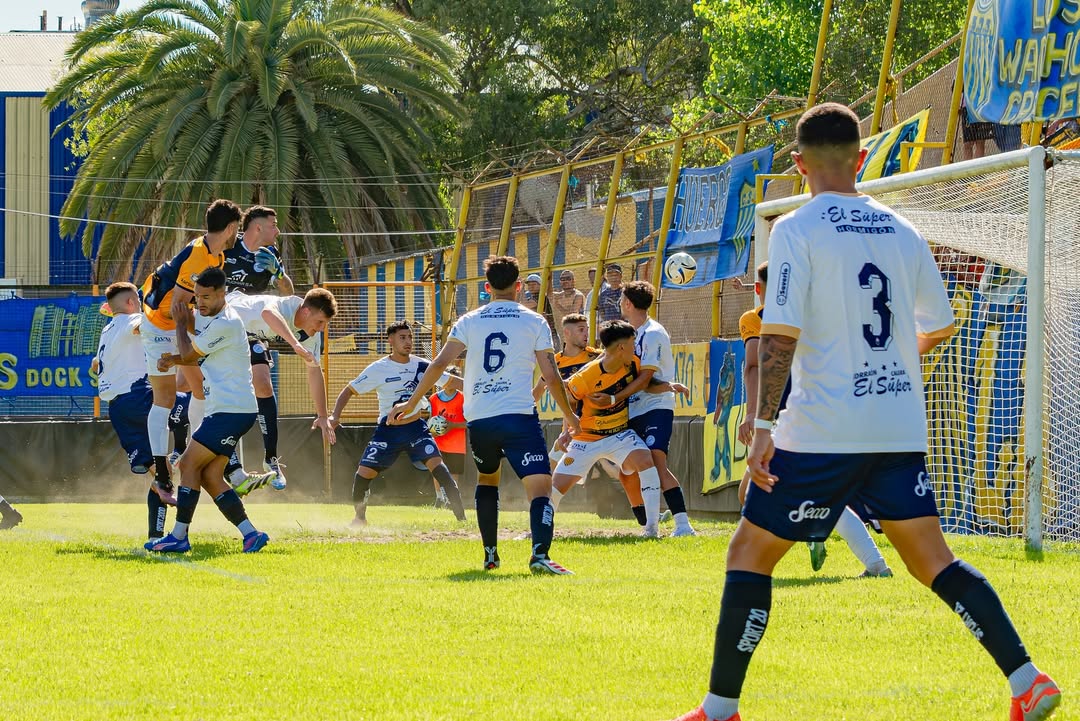 PRIMERA B METROPOLITANA – Una de cal y otra de arena para Rodrigo Cavallera