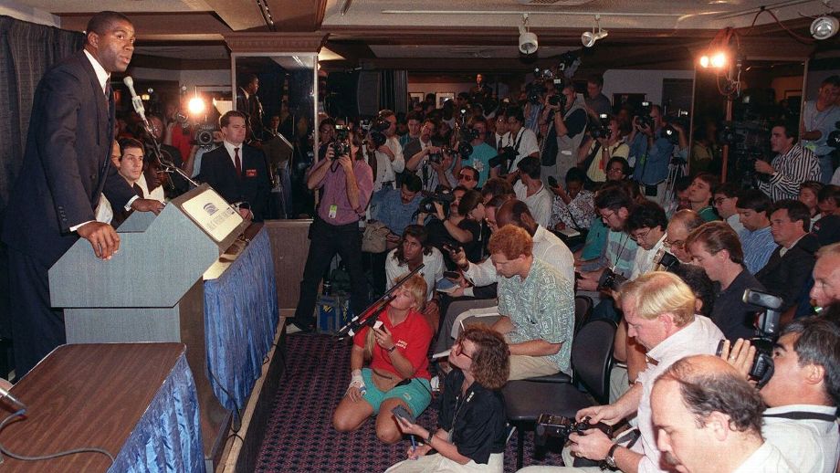 NBA - El día que el deporte habló de salud: ‘Magic’ Johnson y la conferencia que cambió el mundo