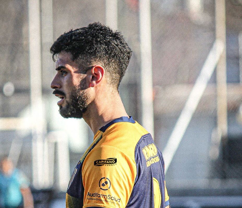 PRIMERA B METROPOLITANA - Rodrigo Cavallera y la sombra de la mala fortuna: dos goles en contra consecutivos que marcan su presente en Dock Sud